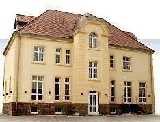 Am Kulturplatz ראסטאט